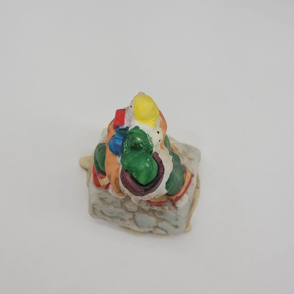 Vintage RSVP 1991 #8904 Santa's of the Nations Italy figurine
